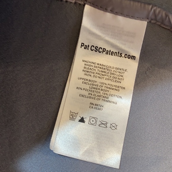 Columbia Woman’s Lightweight jacket size XS - Picture 9 of 9